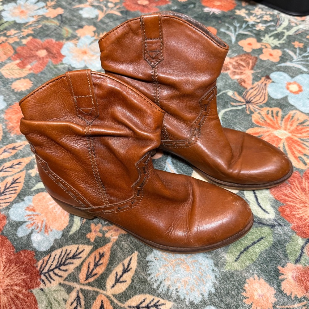 Steve Madden Leonard Cognac Brown Leather Western Slouchy Ankle Boots Womens 10